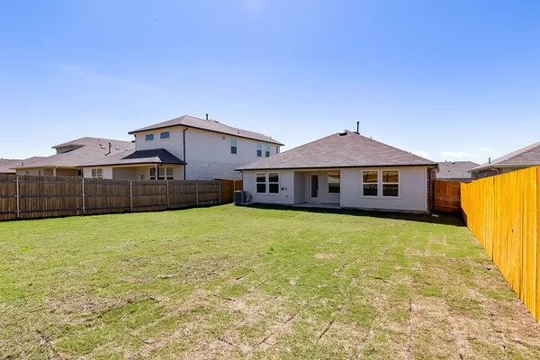 $1,850 | 237 Sky Meadows Circle, San Marcos, TX 78666