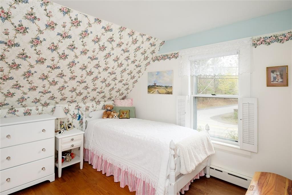 124 Old Post Road York, ME 03909 - Photo 25 of 35 Photo
