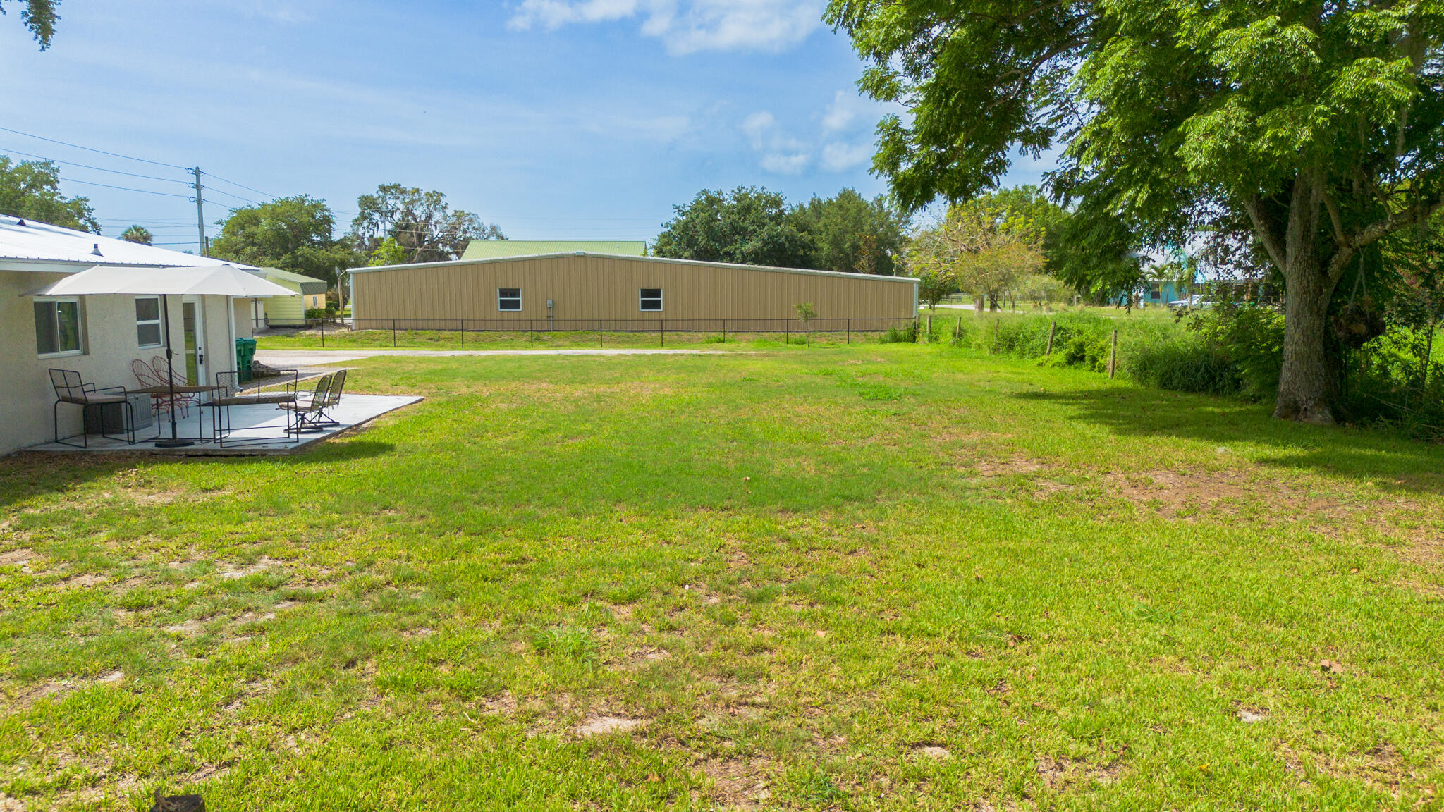 2675 Southwest 24th Avenue Okeechobee, FL 34974 - Photo 10 of 60 Ferrell Property-11