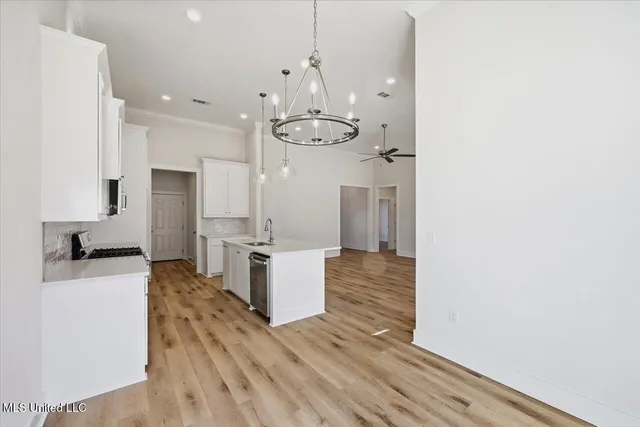 $315,000 | 210 Anderson Oaks Drive, Pearl, MS 39208