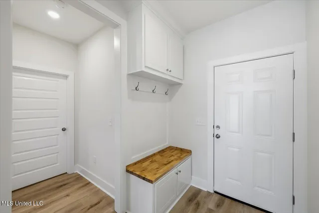 $315,000 | 210 Anderson Oaks Drive, Pearl, MS 39208