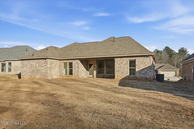 $315,000 | 210 Anderson Oaks Drive, Pearl, MS 39208