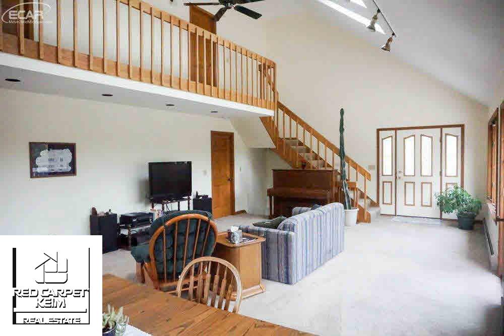 1360 South Washburn Road Davison, MI 48423 - Photo 9 of 32 21213589-8.JPG