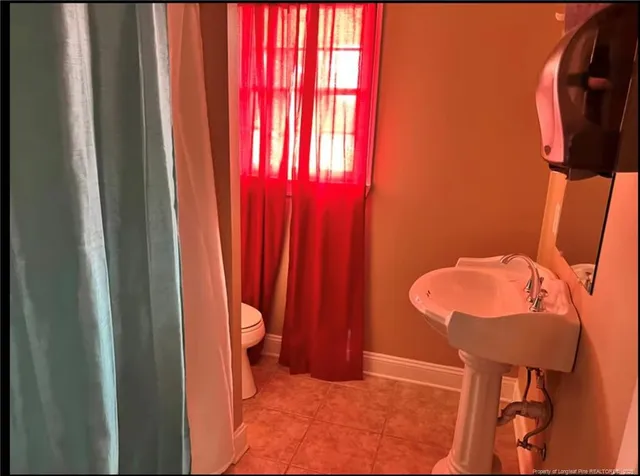 $1,600 | 4807 South Main Street, Hope Mills, NC 28348