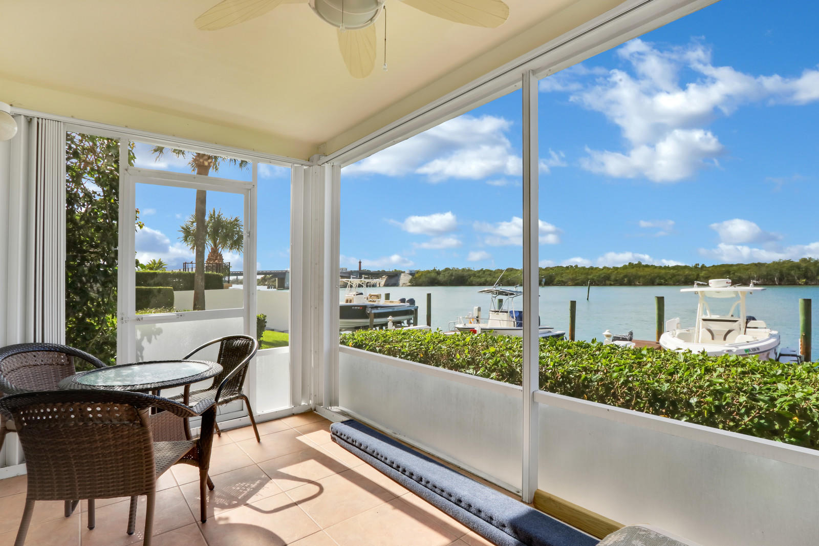 325 South Beach Road, Unit 110 Tequesta, FL 33469 - Photo 19 of 27 Patio area