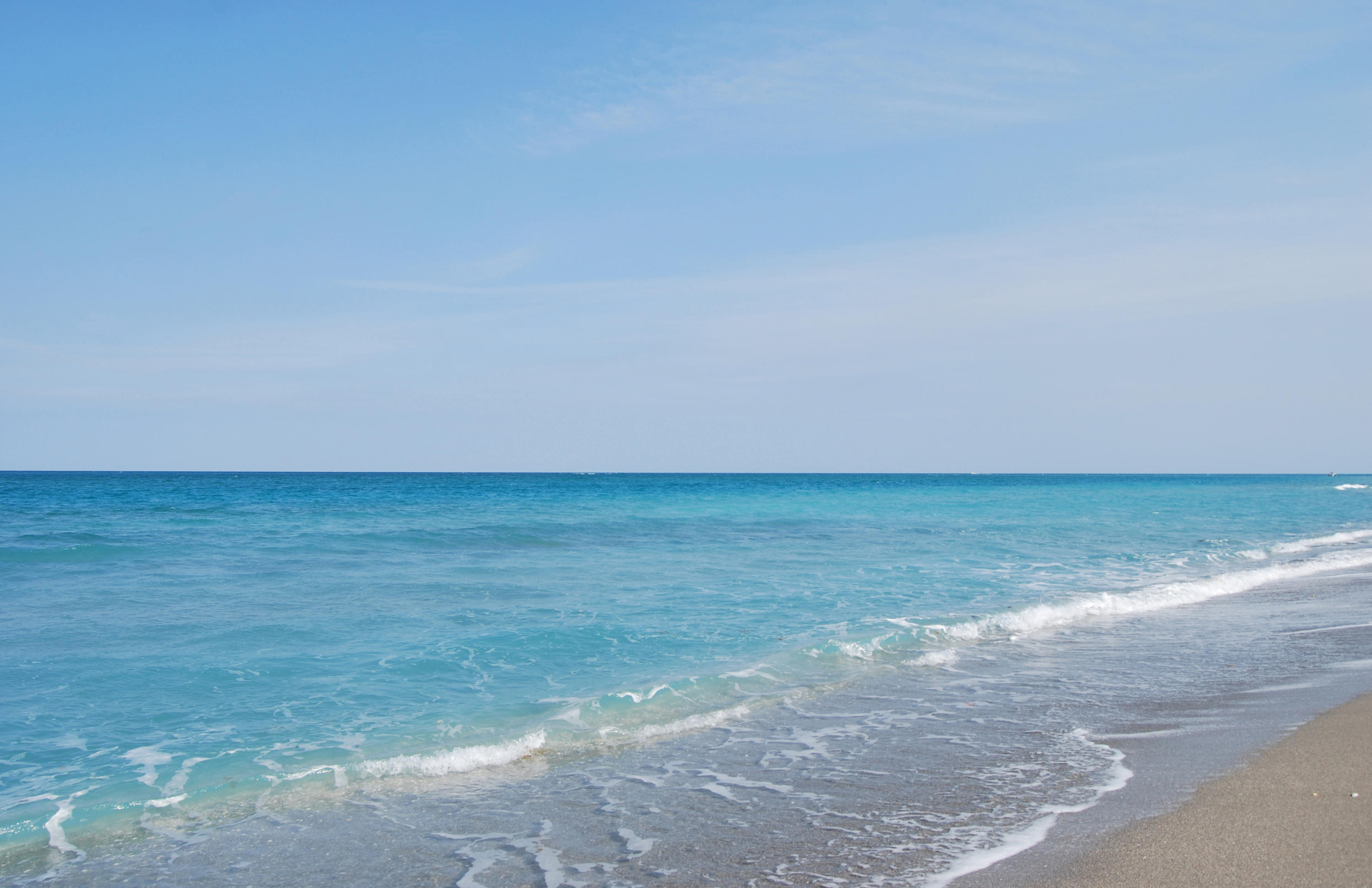 325 South Beach Road, Unit 110 Tequesta, FL 33469 - Photo 26 of 27 Beach