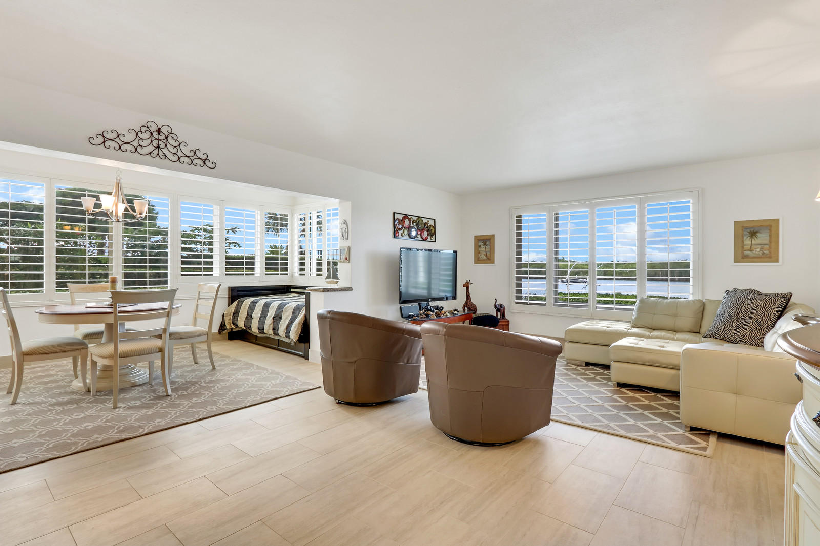 325 South Beach Road, Unit 110 Tequesta, FL 33469 - Photo 3 of 27 Living Room & dining room