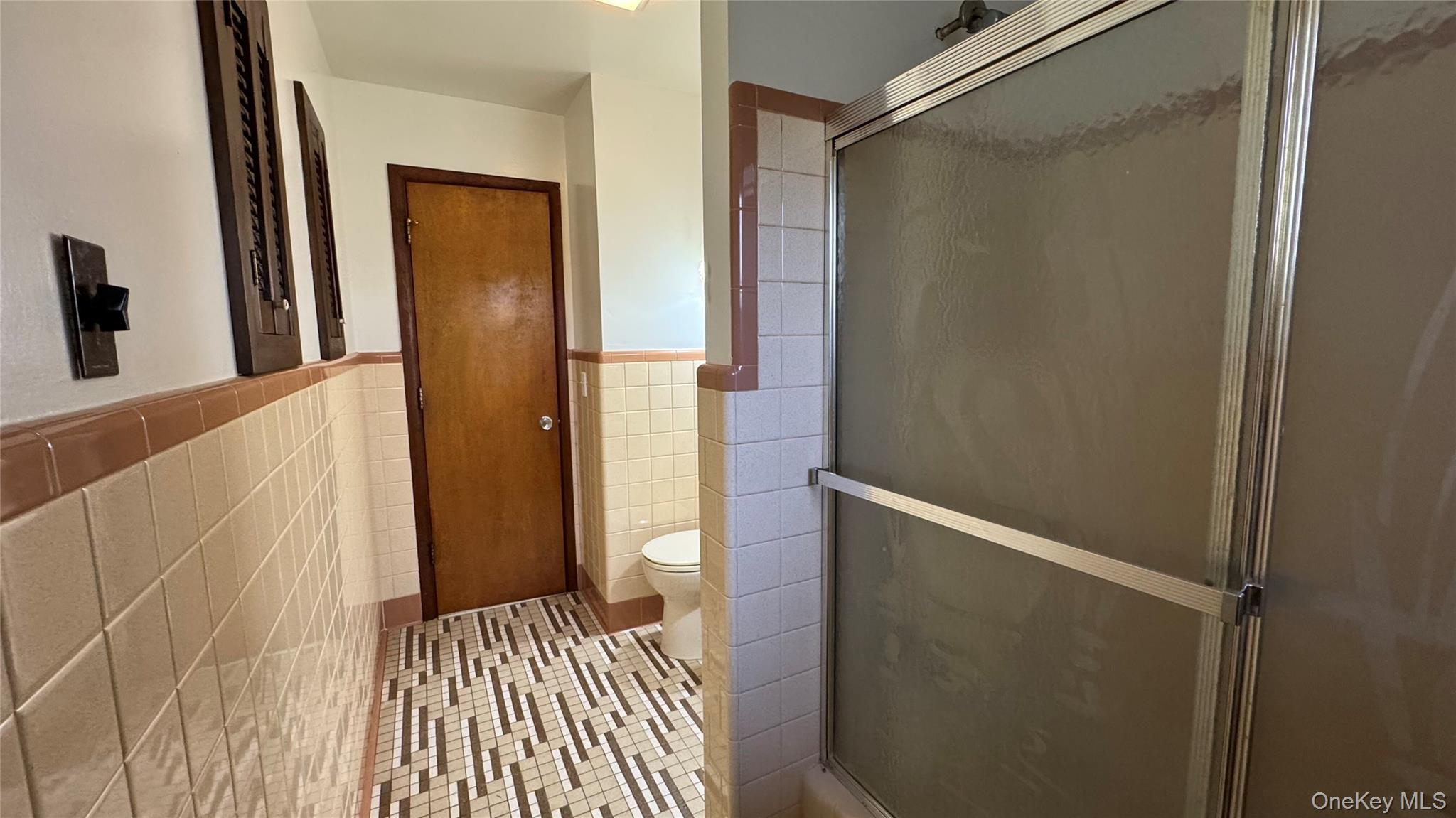 107 Noxon Road Poughkeepsie, NY 12603 - Photo 18 of 38 a view of a bathroom