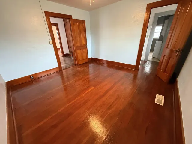 $209,900 | 807 11th Street, Wheatland, WY 82201