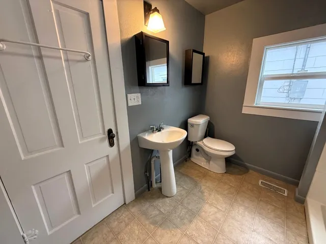 $209,900 | 807 11th Street, Wheatland, WY 82201