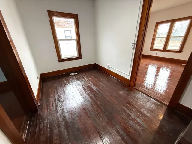 $209,900 | 807 11th Street, Wheatland, WY 82201