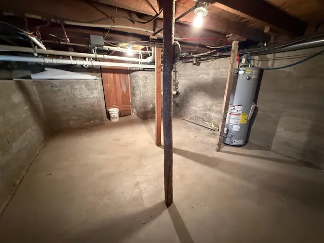 $209,900 | 807 11th Street, Wheatland, WY 82201