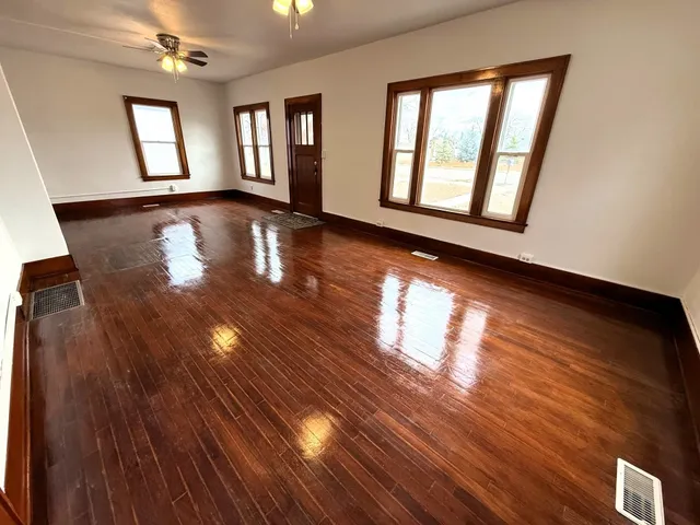 $209,900 | 807 11th Street, Wheatland, WY 82201