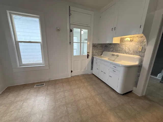 $209,900 | 807 11th Street, Wheatland, WY 82201