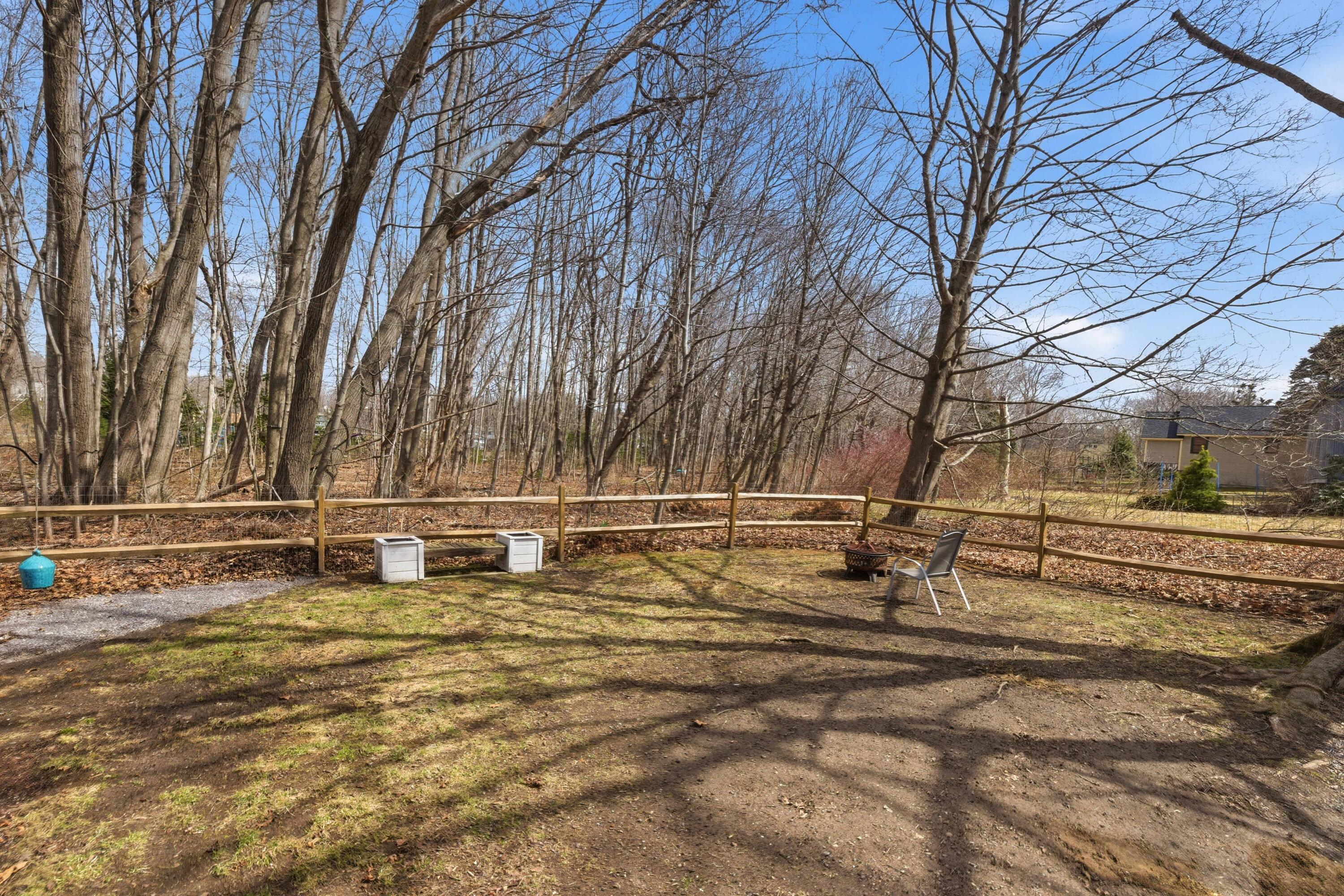 24 Grove Street, Unit 24 Kennebunk, ME 04043 - Photo 37 of 42 3G0A2301