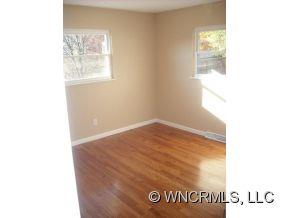 282 Monte Vista Road Candler, NC 28715 - Photo 6 of 11 Gallery Image 6
