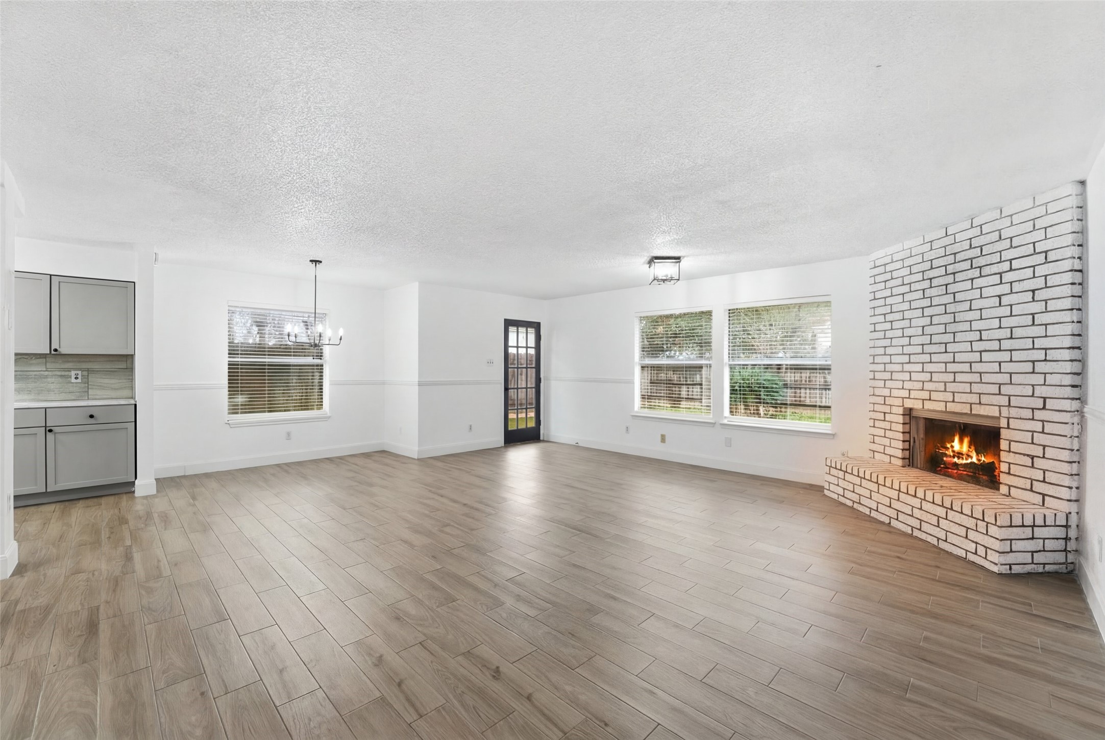 1054 Somercotes Lane Channelview, TX 77530 - Photo 18 of 28