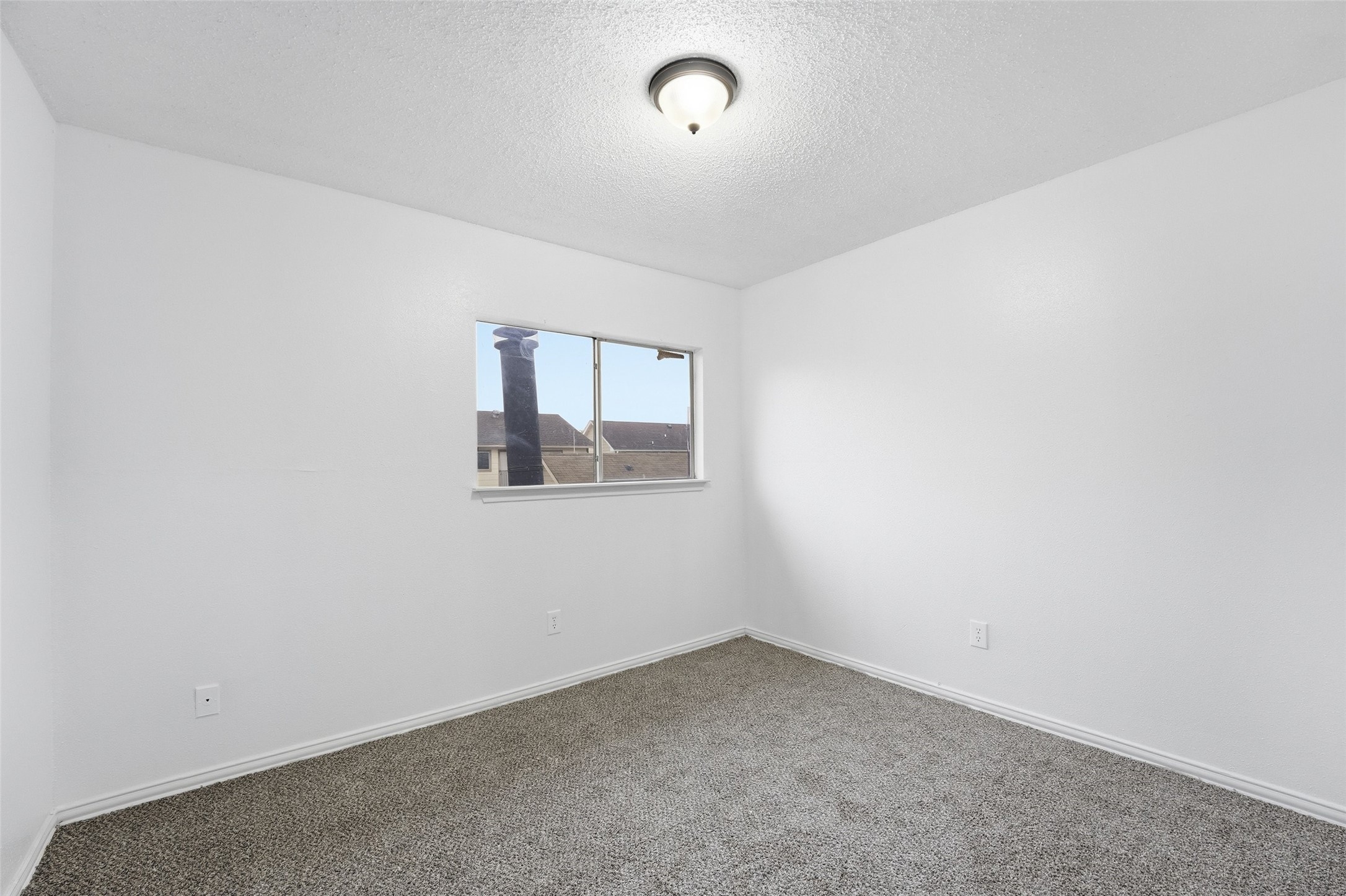 1054 Somercotes Lane Channelview, TX 77530 - Photo 24 of 28 Third bedroom