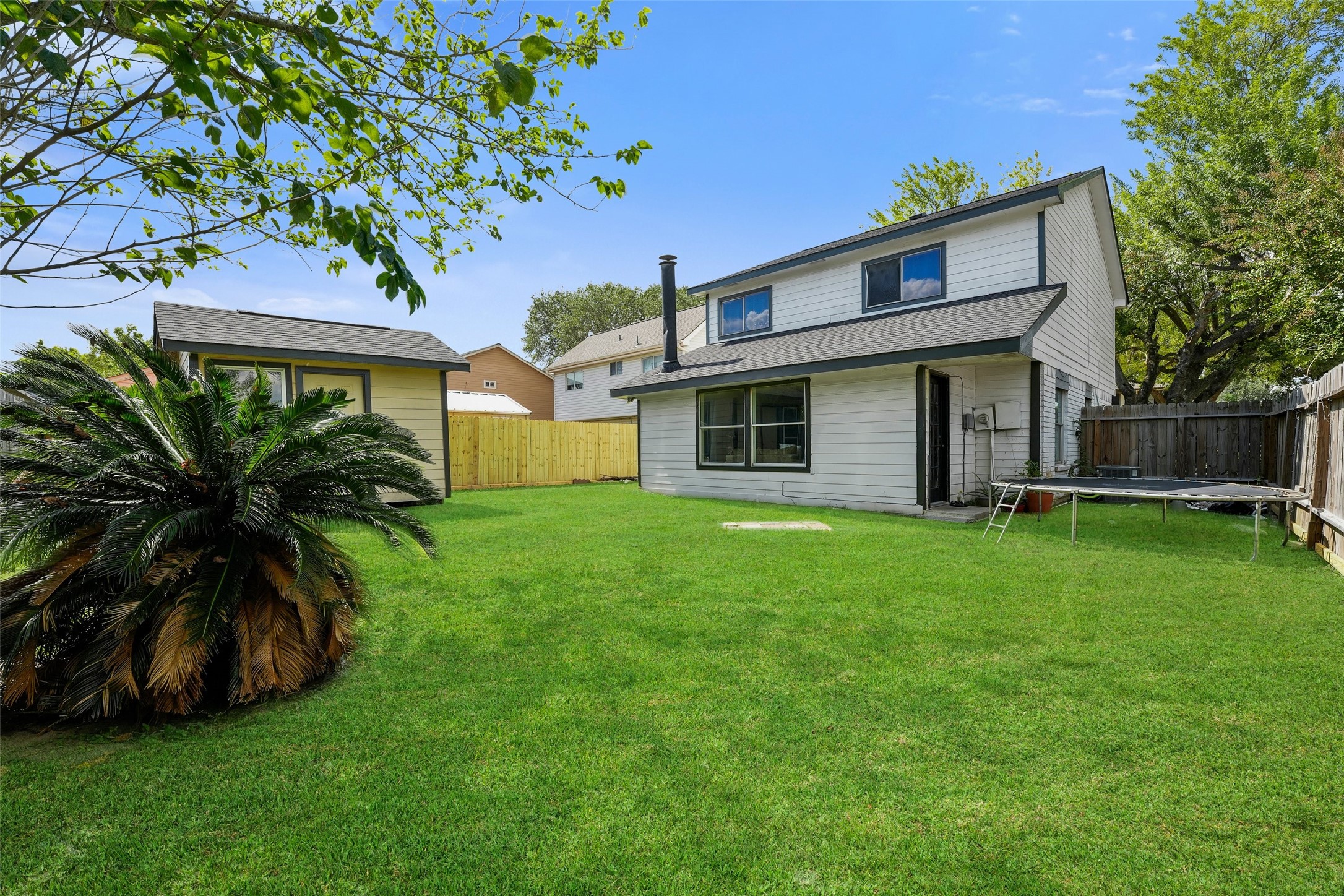 1054 Somercotes Lane Channelview, TX 77530 - Photo 3 of 28