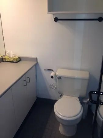 $2,600 | 61 Brookline Avenue, Unit 421, Boston, MA 02215