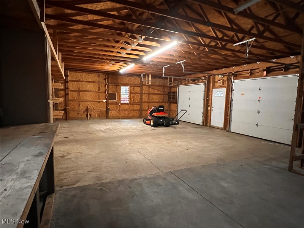 44993 Crestview Road Columbiana, OH 44408 - Photo 18 of 47