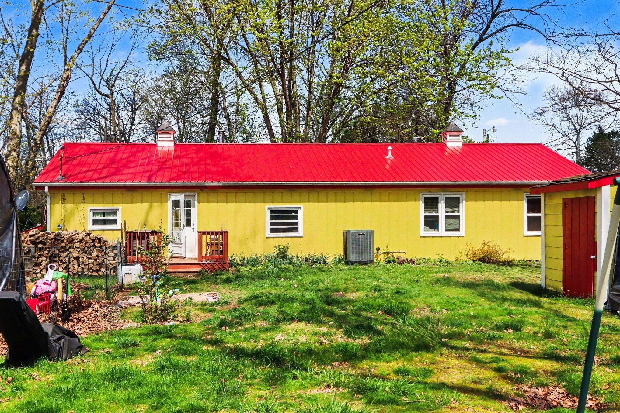 12192 Riverside Drive White Pigeon, MI 49099 - Photo 15 of 21 011_file_3645