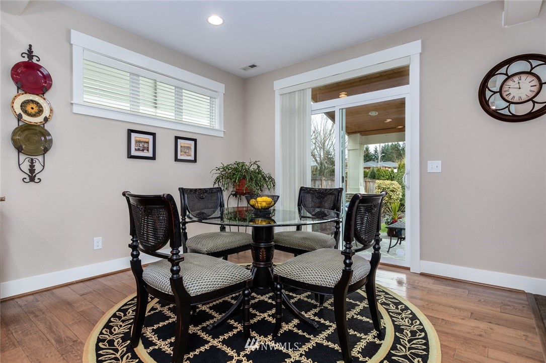 4925 Northeast 8th Street Renton, WA 98059 - Photo 11 of 26