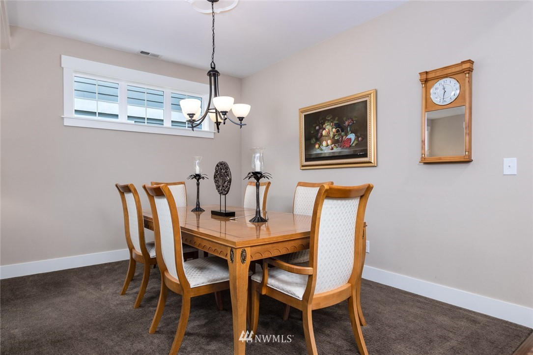 4925 Northeast 8th Street Renton, WA 98059 - Photo 6 of 26