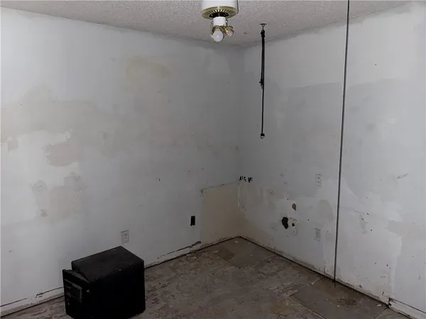 $240,000 | 102 Pleasant Valley Drive, Des Allemands, LA 70030