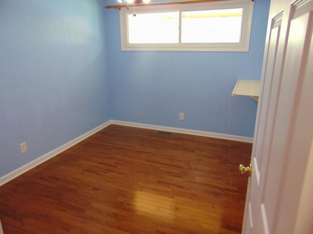 970 Hill Road Blountville, TN 37617 - Photo 19 of 36 Bed 2