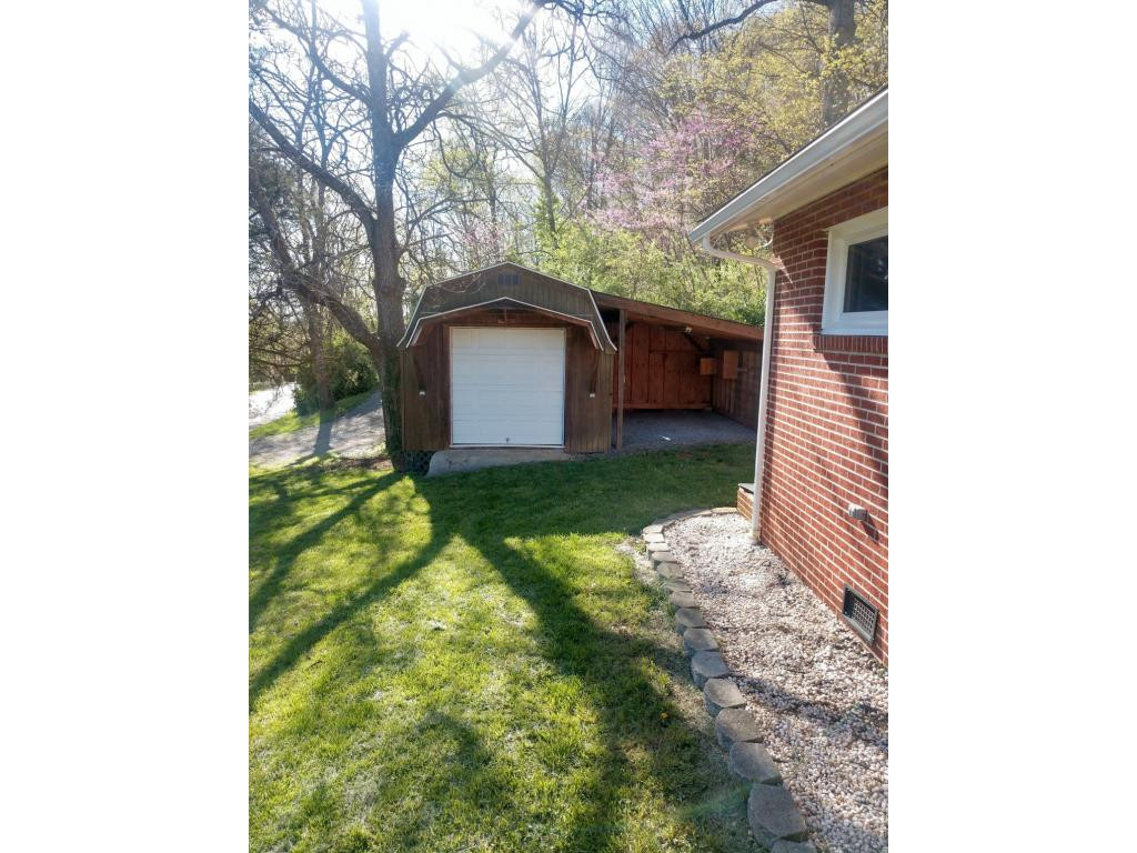 970 Hill Road Blountville, TN 37617 - Photo 31 of 36 Photo 32