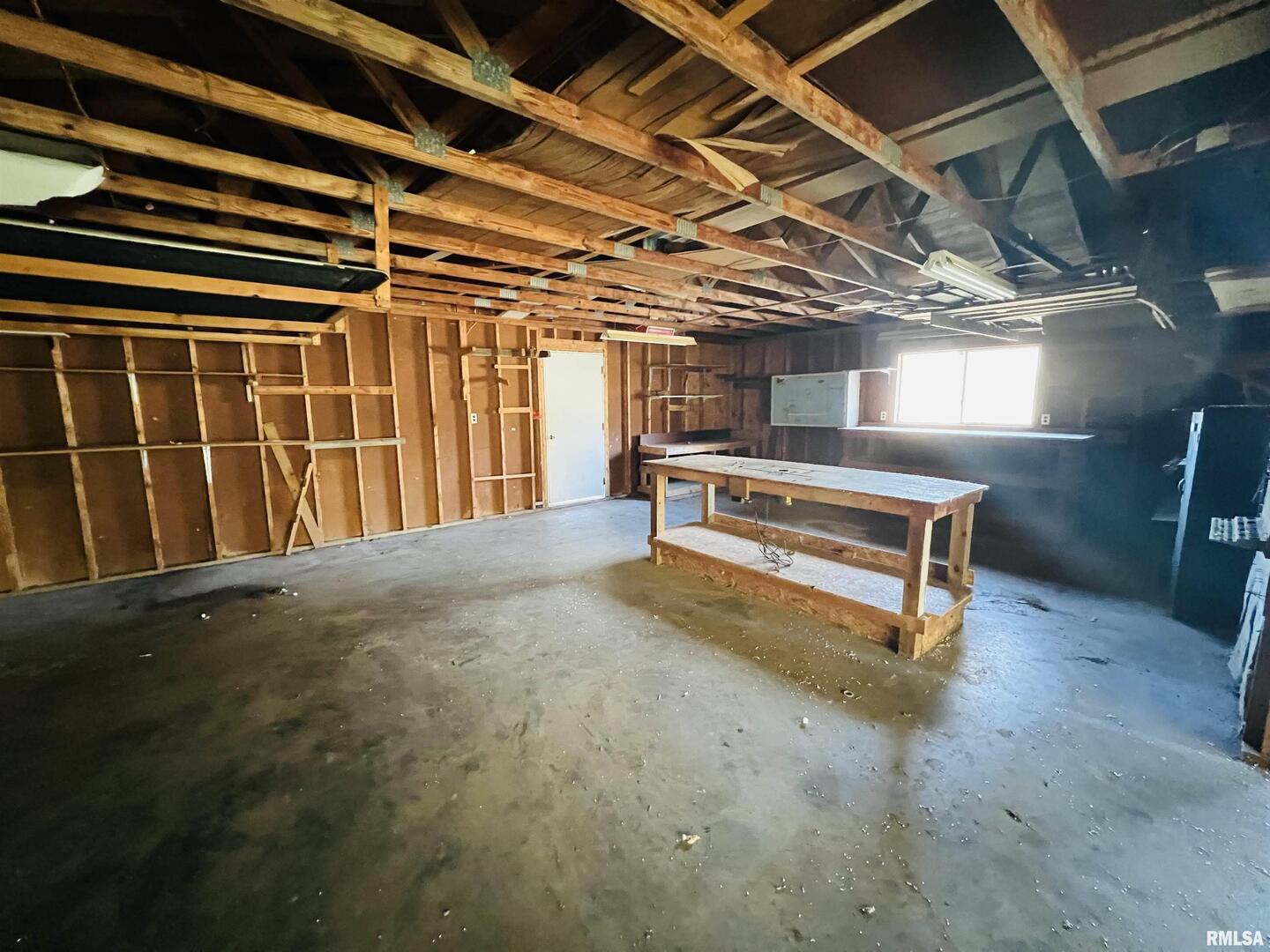 295 Country Acres Road Eldorado, IL 62930 - Photo 31 of 32 a view of a room with wooden walls