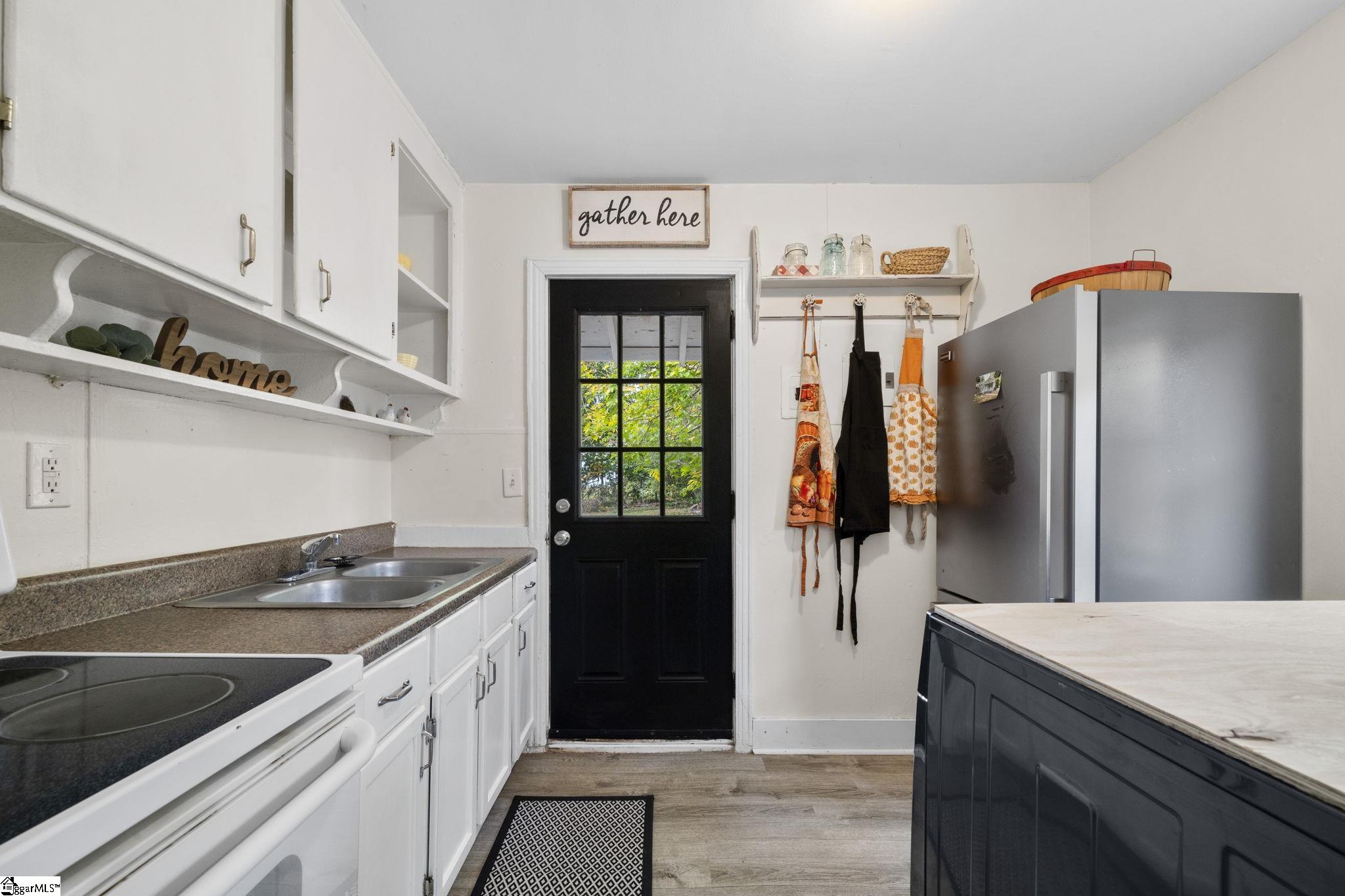 104 East Decatur Street Greenville, SC 29617 - Photo 5 of 18 Gallery Image 5