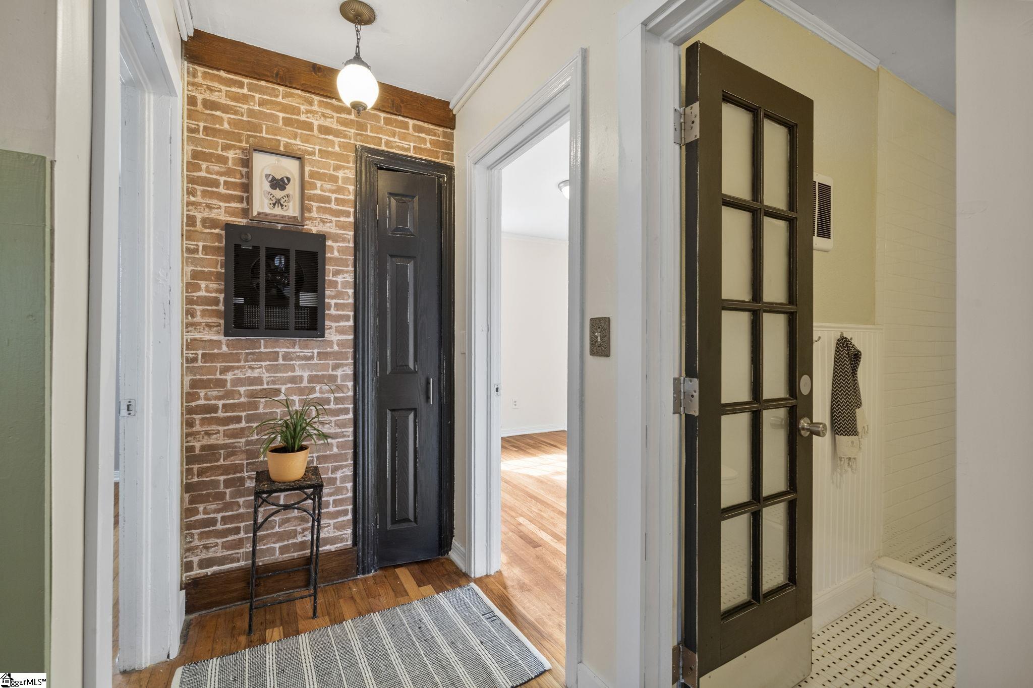 104 East Decatur Street Greenville, SC 29617 - Photo 8 of 18 Gallery Image 8