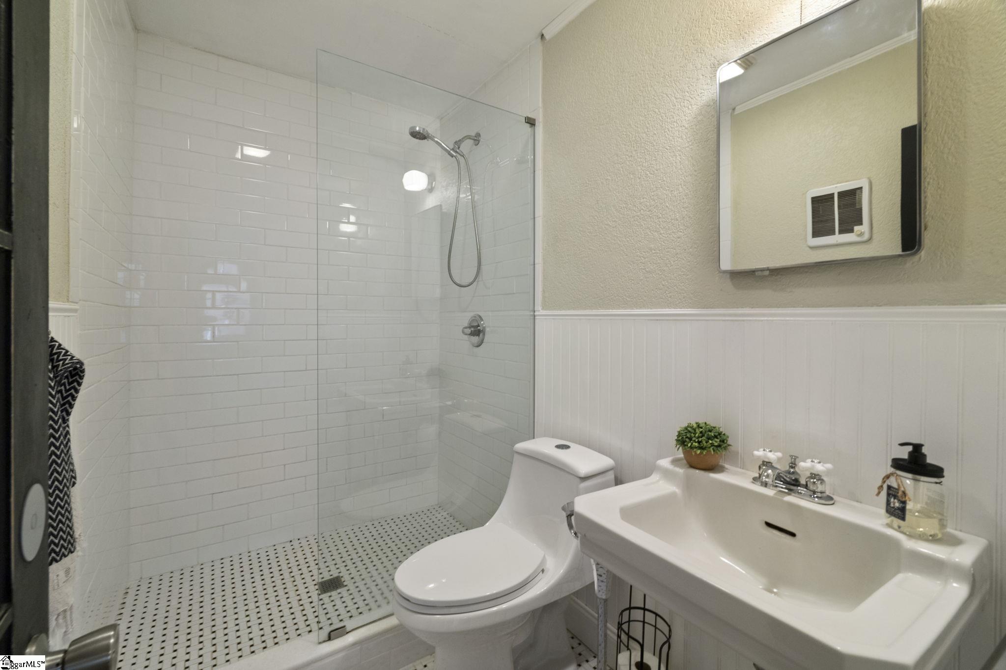 104 East Decatur Street Greenville, SC 29617 - Photo 9 of 18 Gallery Image 9