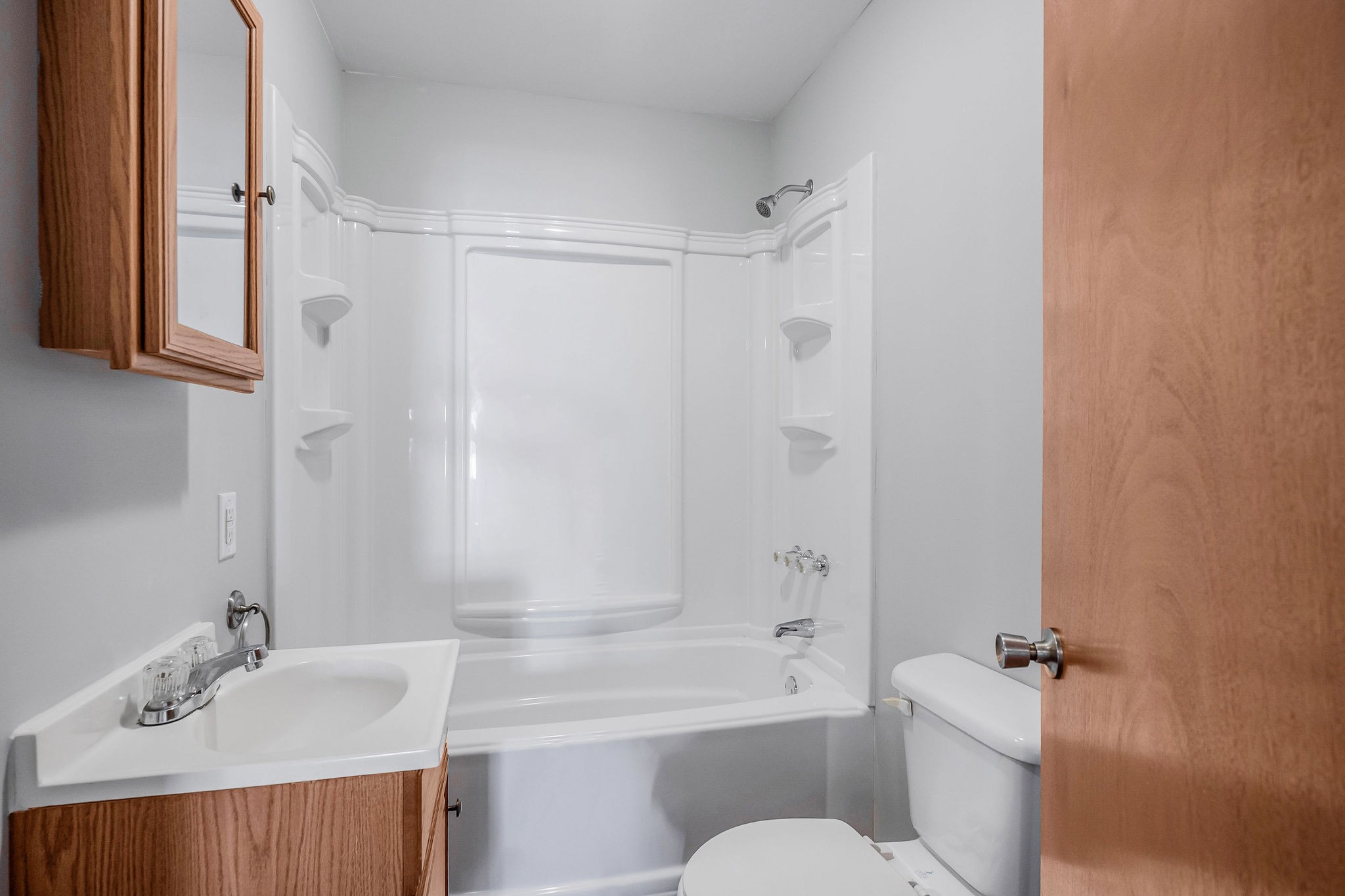220 Higginbotham Road McMinnville, TN 37110 - Photo 11 of 21 a bathroom with a sink toilet and shower