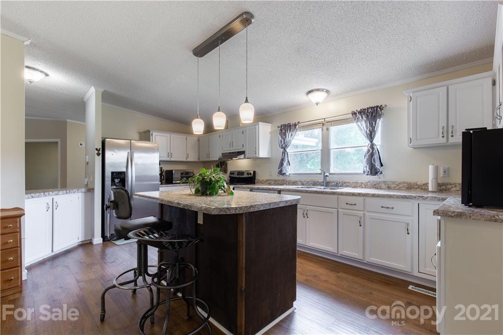 1611 Sandy Hill Road York, SC 29745 - Photo 12 of 34 Gallery Image 12