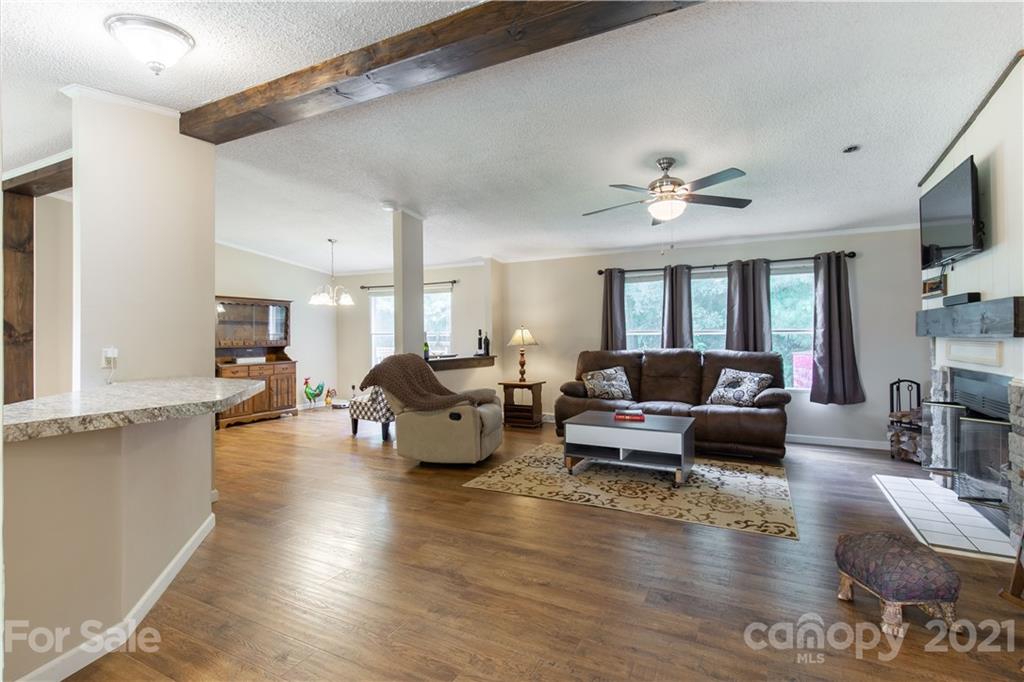 1611 Sandy Hill Road York, SC 29745 - Photo 8 of 34 Gallery Image 8