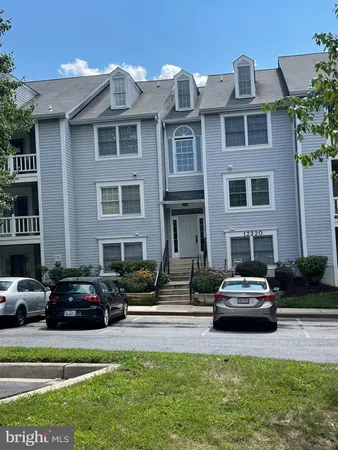 $1,950 | 12220 Eagles Nest Court, Unit L, Germantown, MD 20874