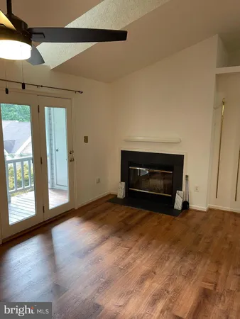 $1,900 | 12220 Eagles Nest Court, Unit L, Germantown, MD 20874