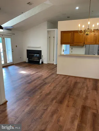 $1,900 | 12220 Eagles Nest Court, Unit L, Germantown, MD 20874