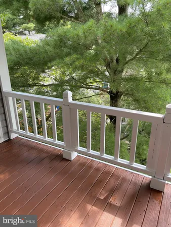 $1,950 | 12220 Eagles Nest Court, Unit L, Germantown, MD 20874