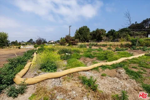 $649,000 | 3678 Fair Oaks Avenue, Altadena, CA 91001