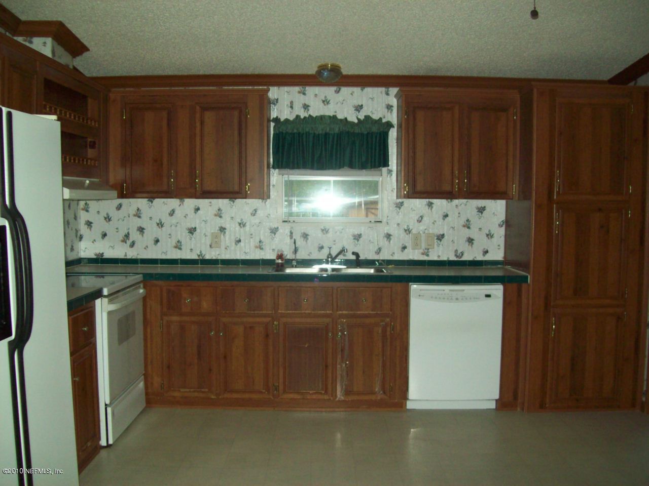 2675 Stratton Road Jacksonville, FL 32221 - Photo 3 of 9 KITCHEN