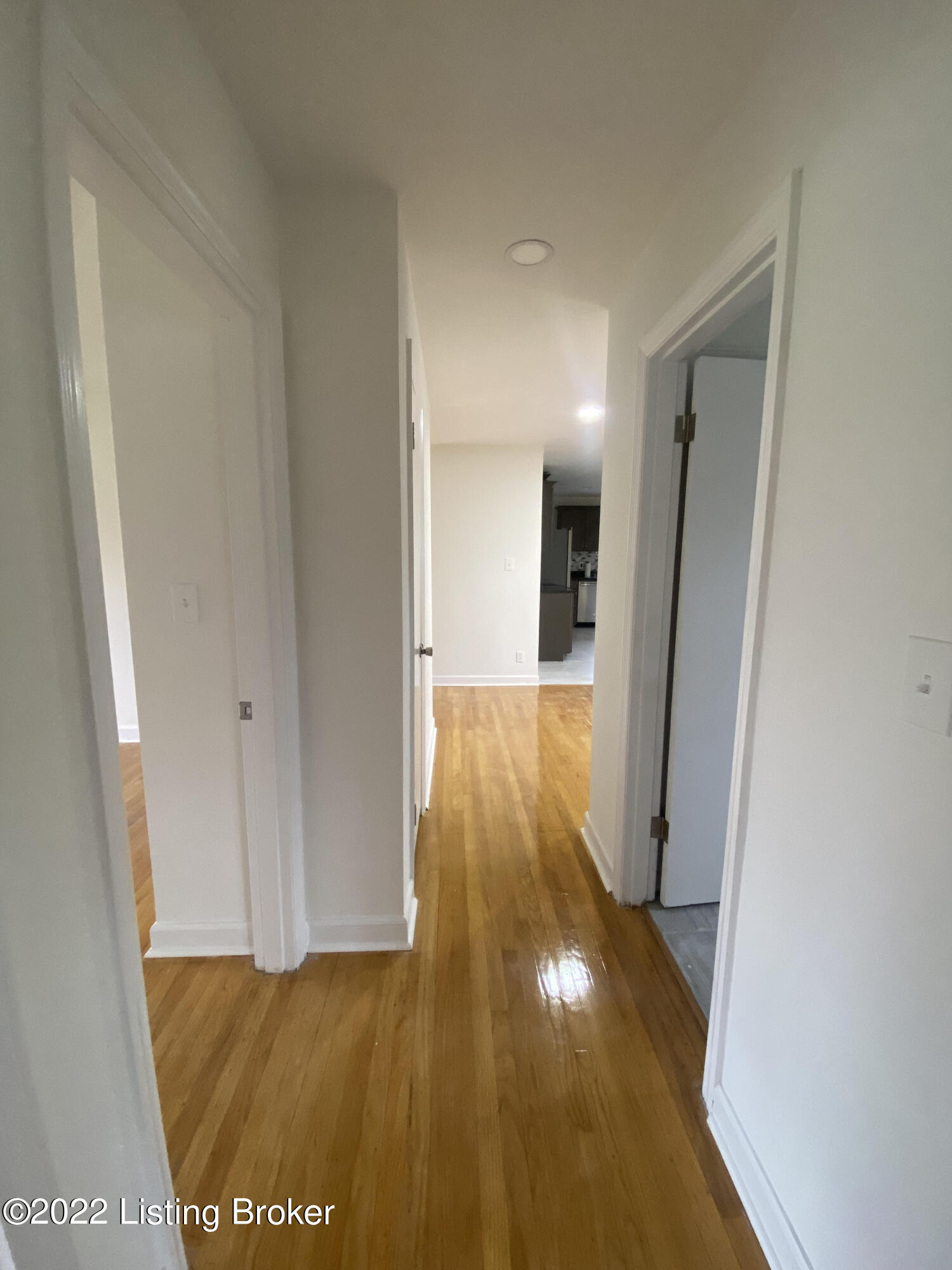 7647 3rd Street Road Louisville, KY 40214 - Photo 12 of 50 hallway