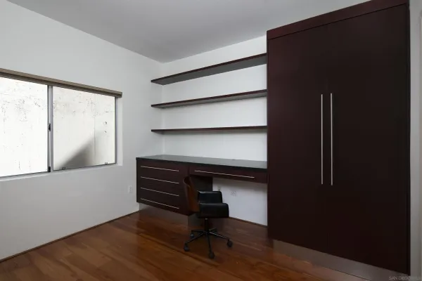 $2,995 | 1943 India Street, Unit 204, San Diego, CA 92101