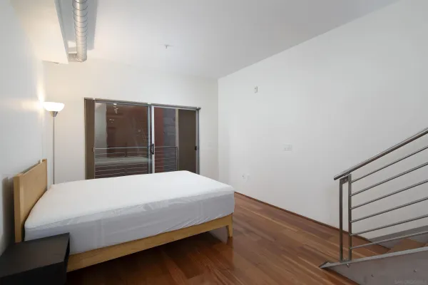 $2,995 | 1943 India Street, Unit 204, San Diego, CA 92101