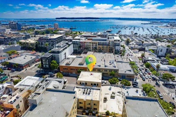 $2,995 | 1943 India Street, Unit 204, San Diego, CA 92101