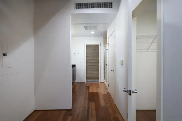 $2,995 | 1943 India Street, Unit 204, San Diego, CA 92101