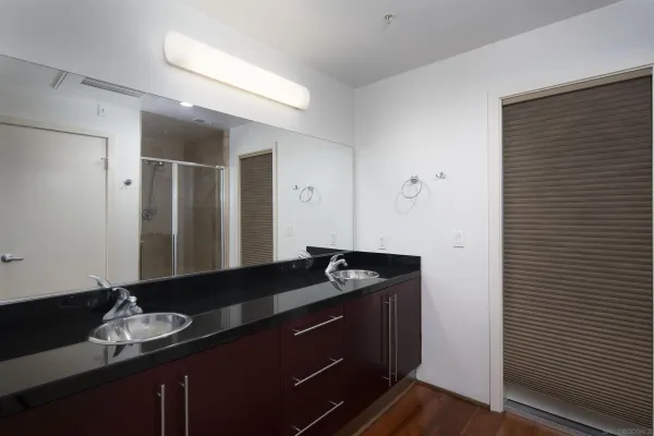 $2,995 | 1943 India Street, Unit 204, San Diego, CA 92101